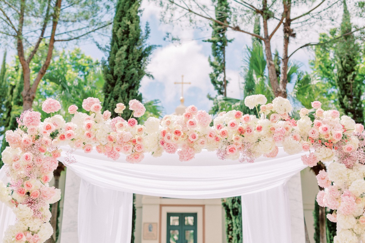 Mariage à Anantara Villa Padierna Palace, Marbella – Pedro Navarro Art floral et stylisme événementiel